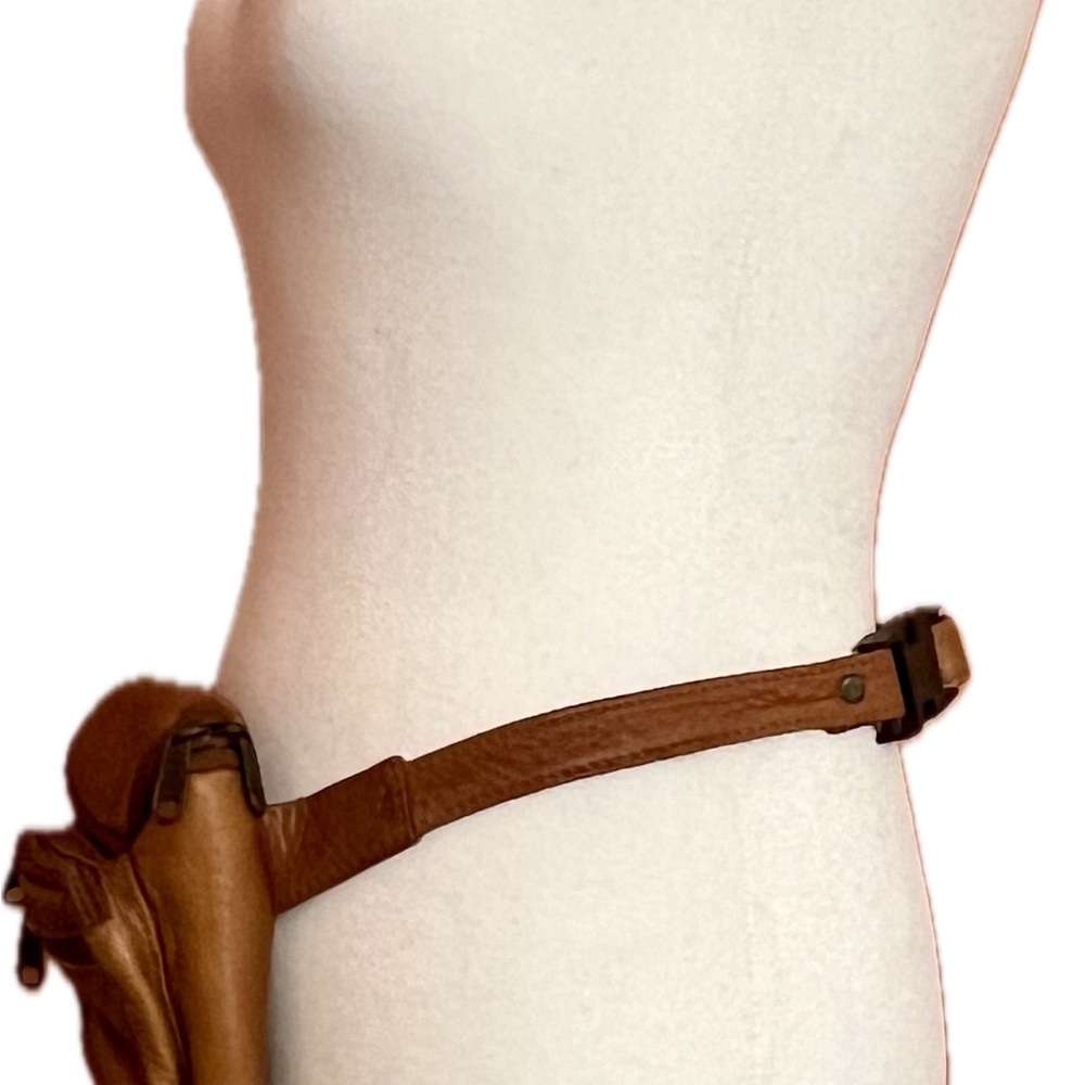 Brown Leather Waist Bag - Picture 4 of 15